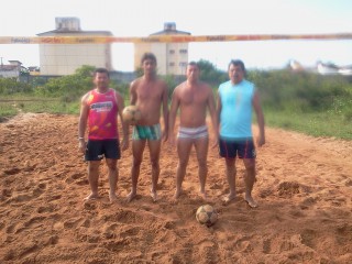 A equipe de Nova Parnamirim prestigiando o aniversário de Célio (Bombado) no dia 07.07.2012 - Edmilson - Cilinho - Bombado e Augusto